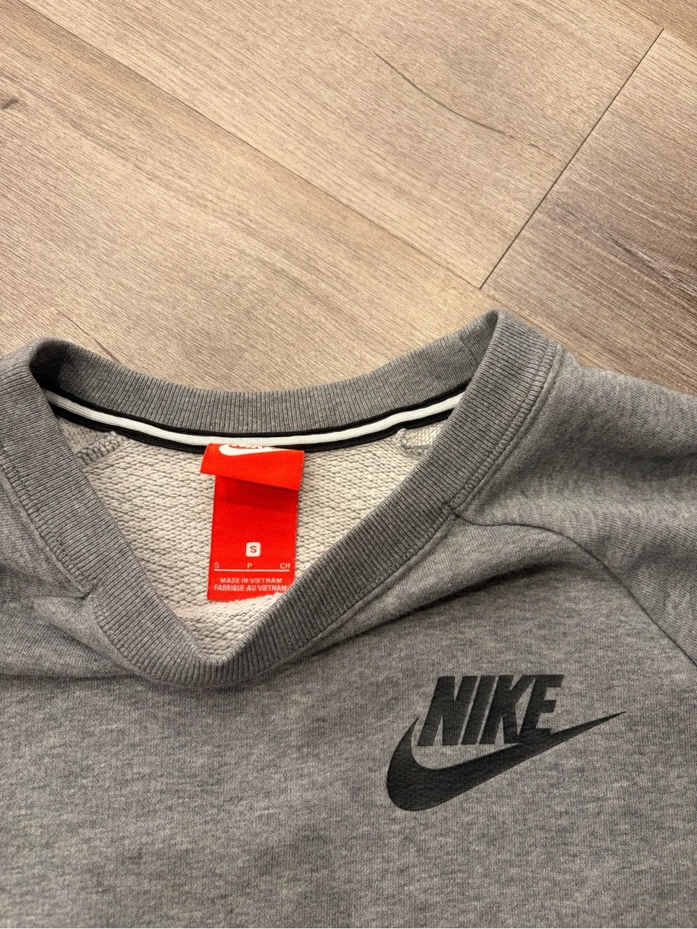 Nike classic crewneck